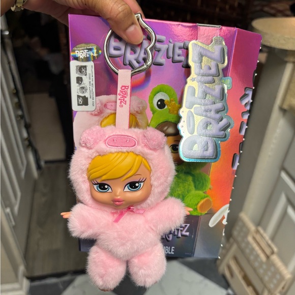 Accessories - Bratz Pink Plush Keychain
